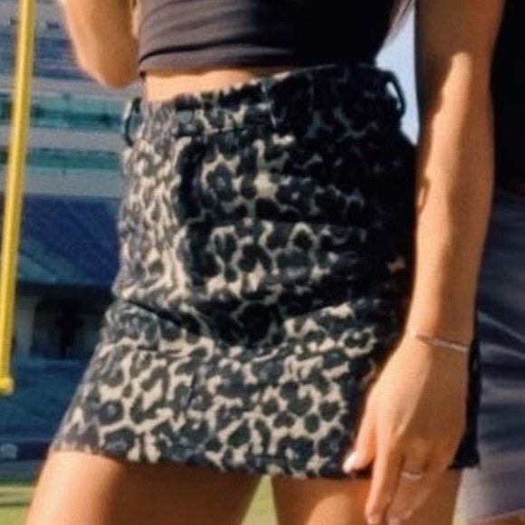 Blue Leopard Skirt - Picture 6 of 6